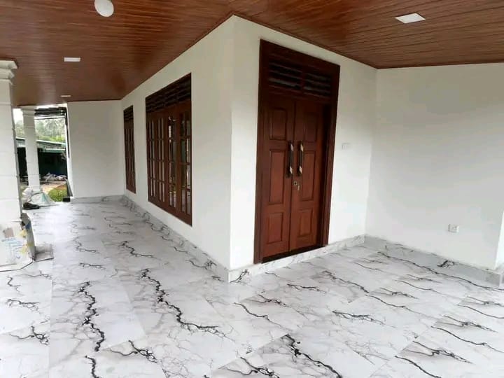 House for Sale in Weliveriya