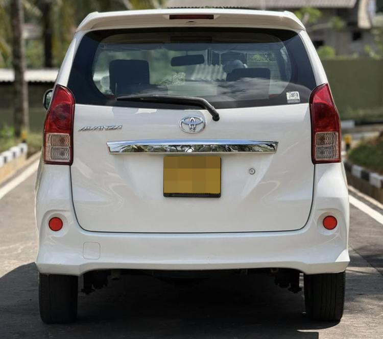 Toyota Avanza 2014 - Used Van sale in Sri Lanka - patpat.lk