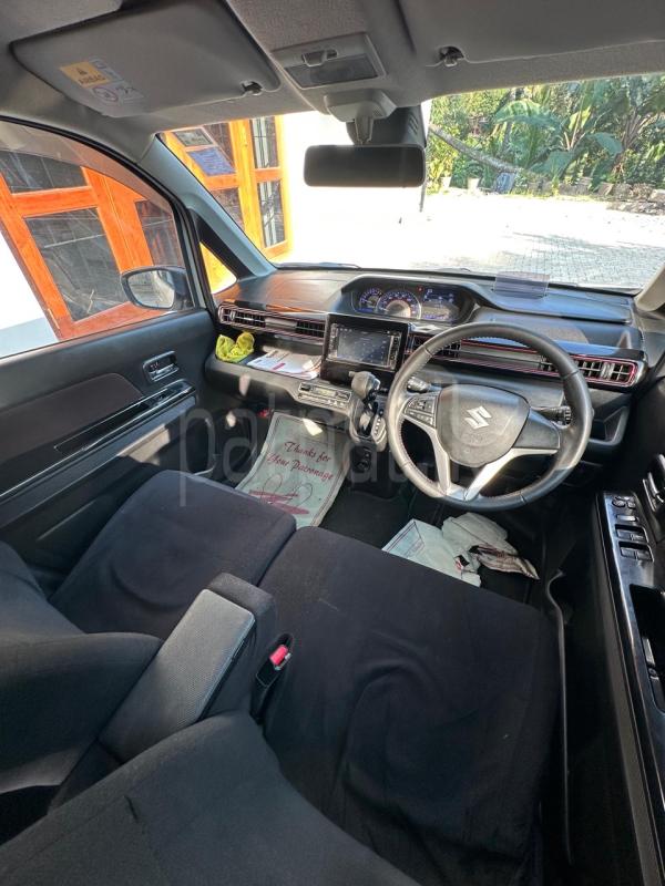 Advertisement image 3