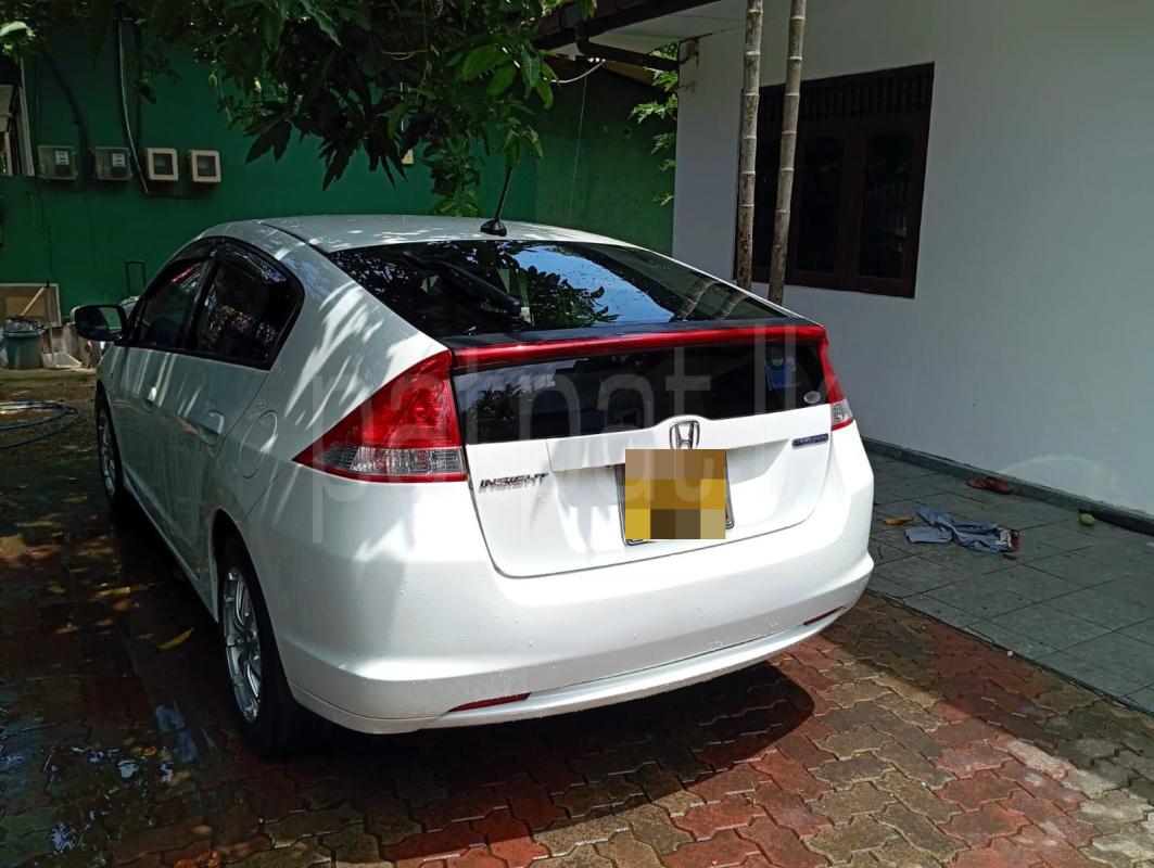 Honda Insight 2009 - பயன்படுத்தப்பட்டது கார் sale in Sri Lanka - patpat.lk