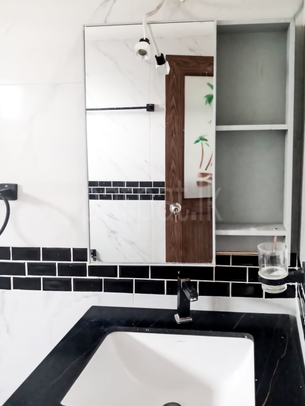 Room for Rent in Nugegoda