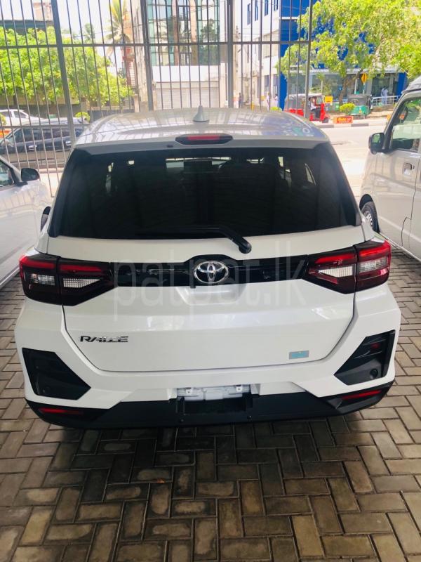 Advertisement image 6