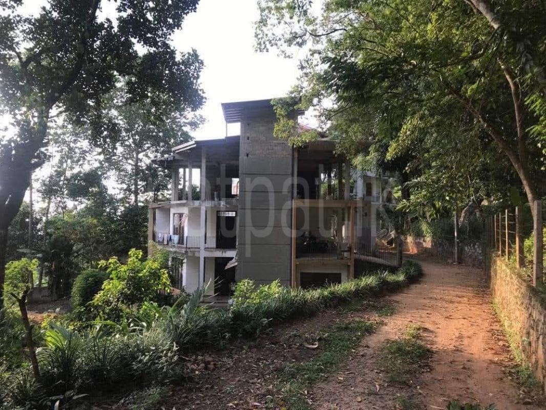 House for Sale in Kandy