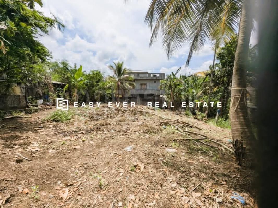 Residential Land for Sale in Kadawatha