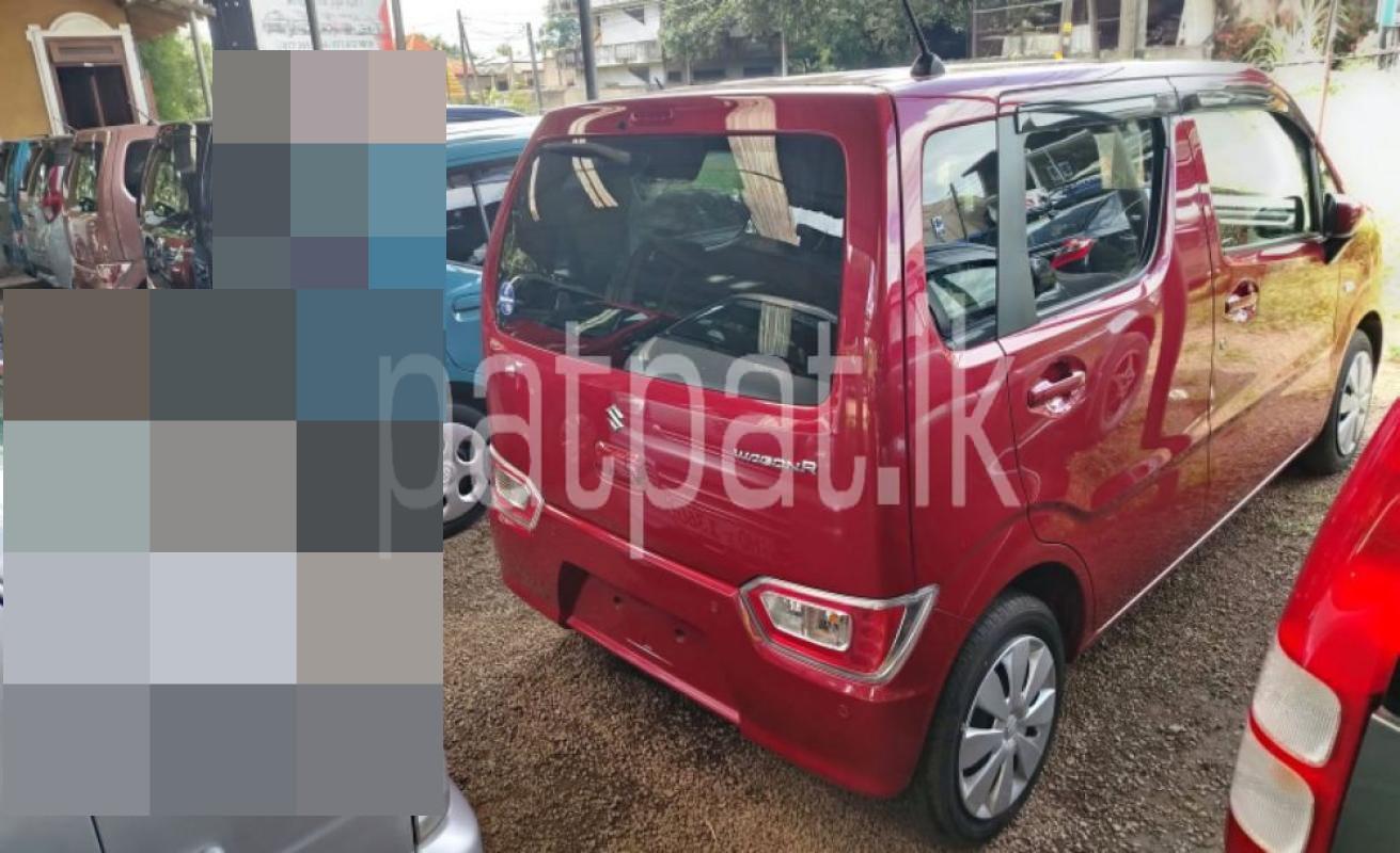 Advertisement image 3