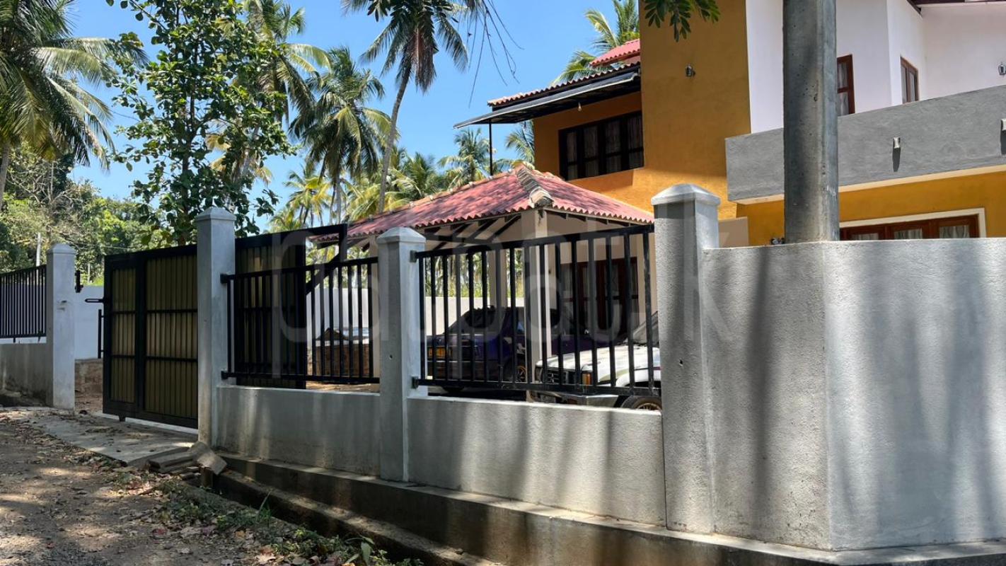 Advertisement image 6