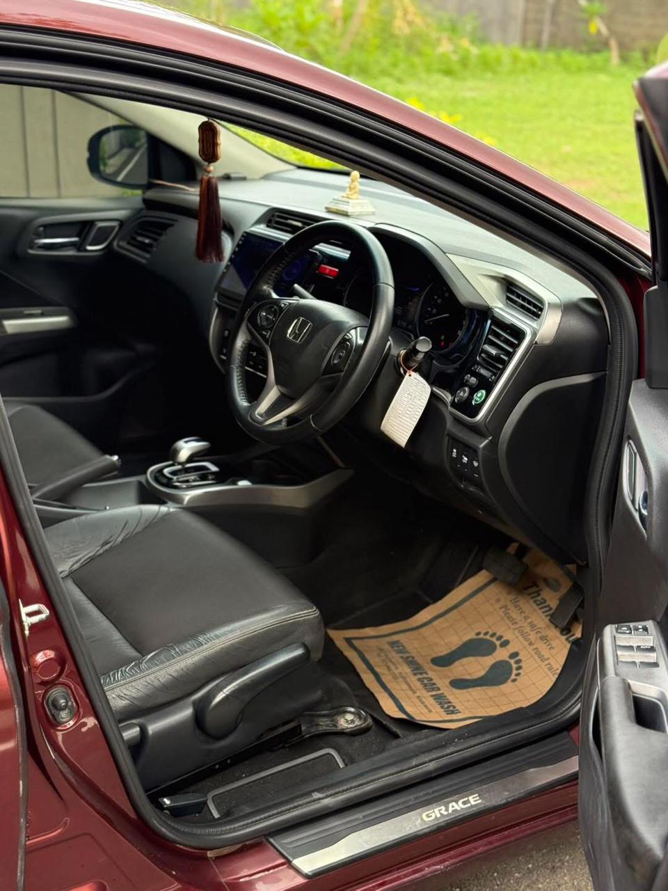 Honda Grace 2015 - Used Car sale in Sri Lanka - patpat.lk