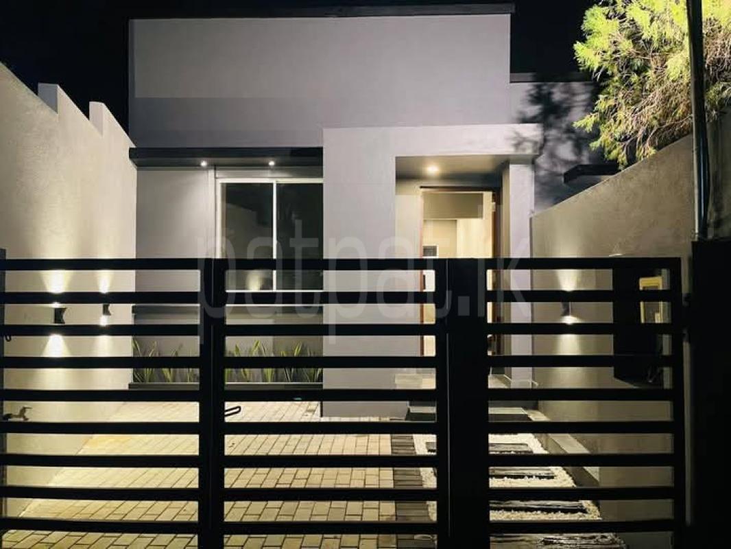 House for Sale in Ja-Ela