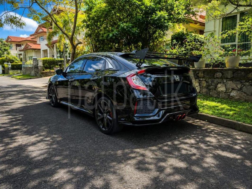 Honda Civic 2018 - மறுசீரமைக்கப்பட்டது கார் sale in Sri Lanka - patpat.lk