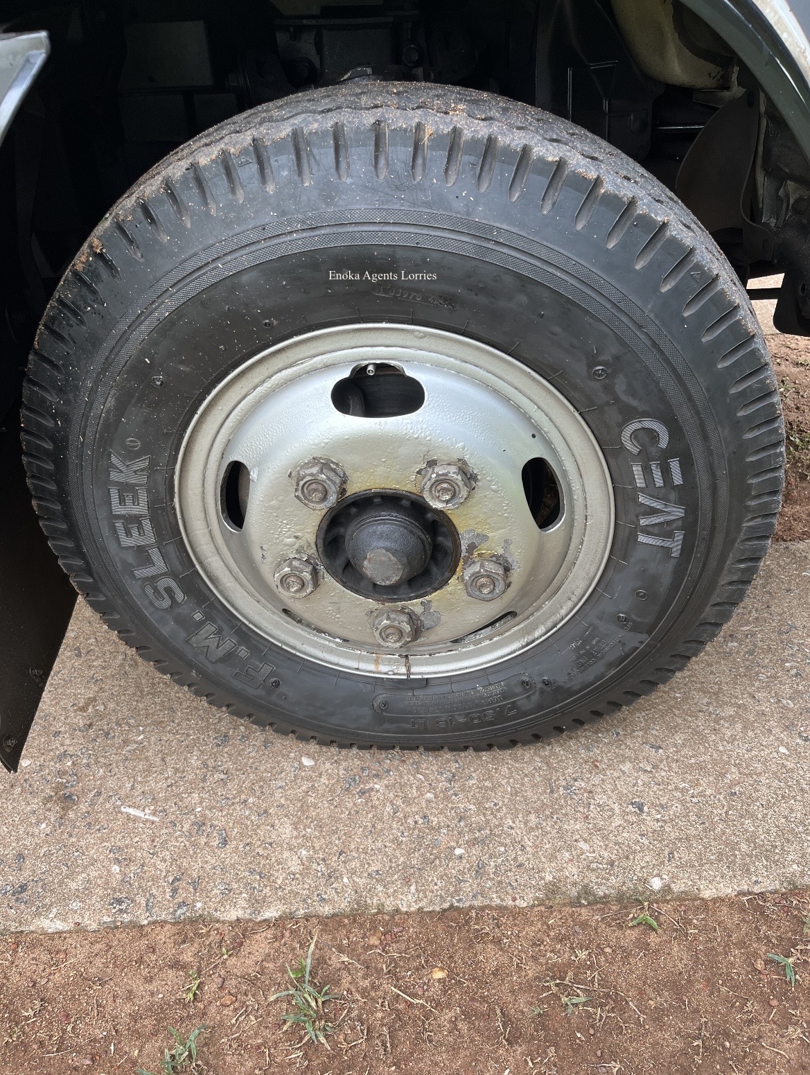 Isuzu ELF 2009 - பயன்படுத்தப்பட்டது டிரக் sale in Sri Lanka - patpat.lk