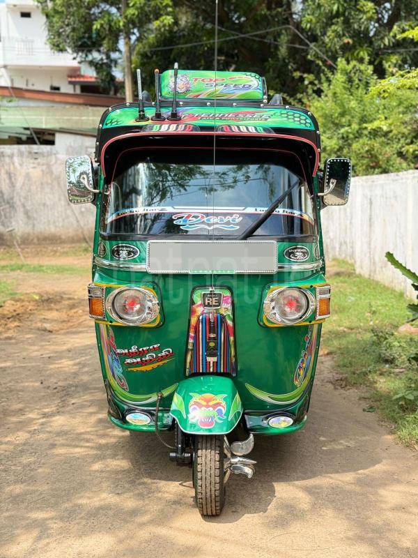 Bajaj Three Wheel 2011 - பயன்படுத்தப்பட்டது முச்சக்கர வண்டி sale in Sri Lanka - patpat.lk