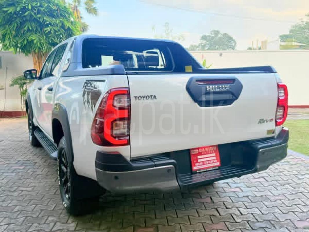 Advertisement image 4