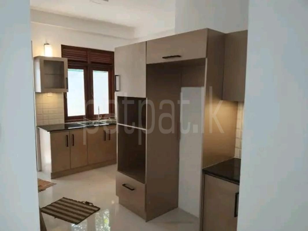 House for Sale in Kandy ads-image-1