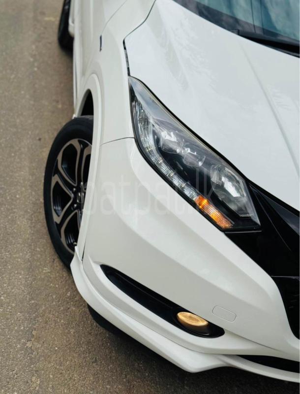 Advertisement image 3