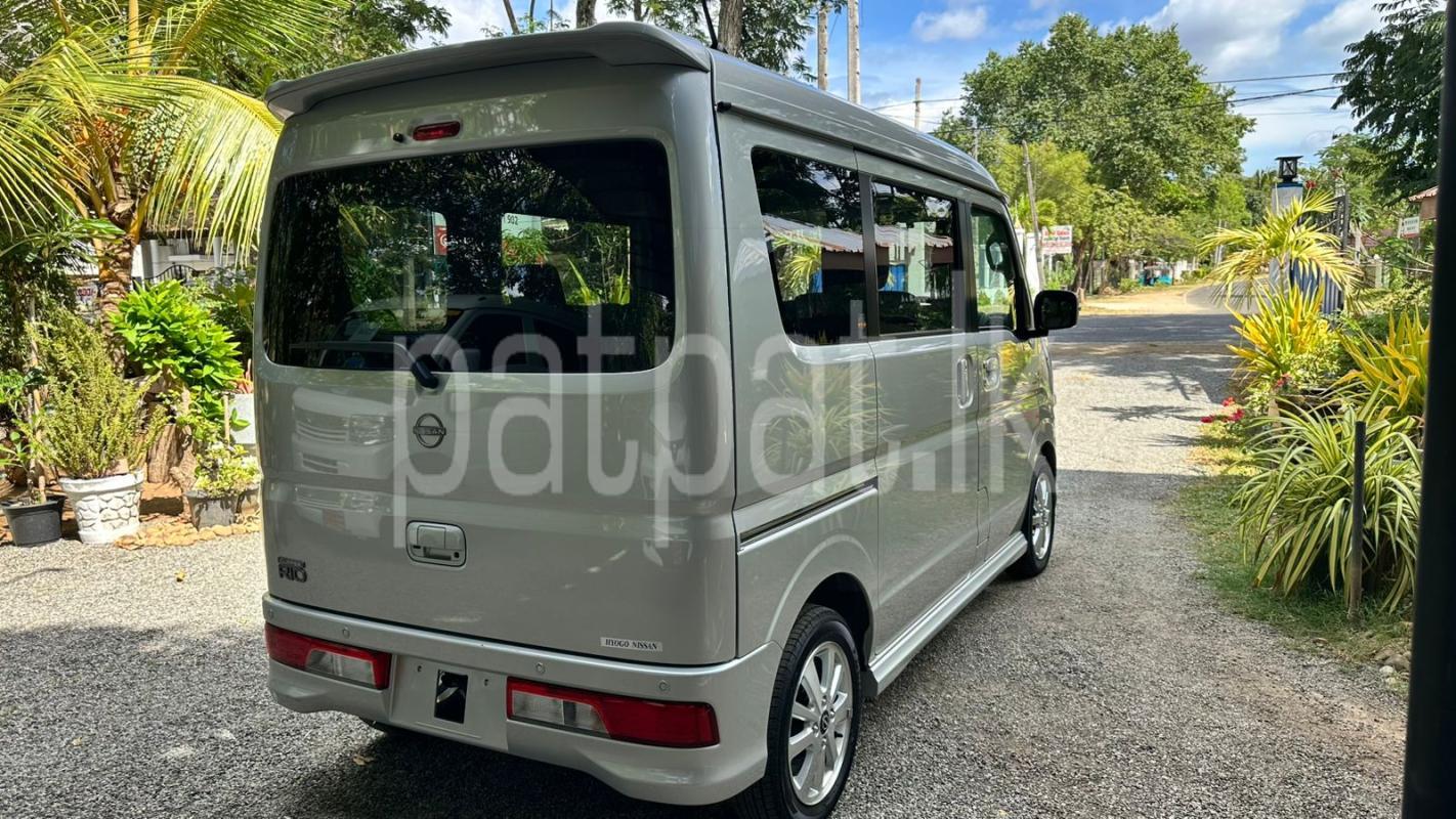 Advertisement image 6