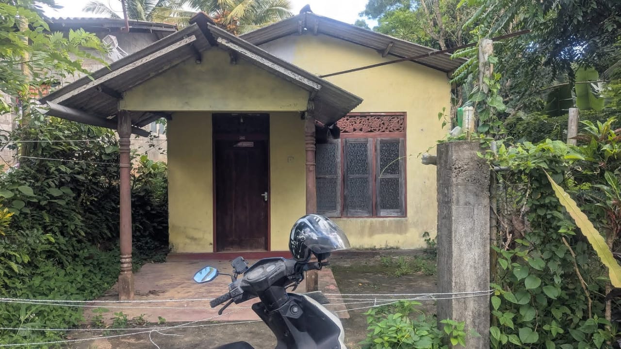 House for Sale in Yakkala ads-image-1