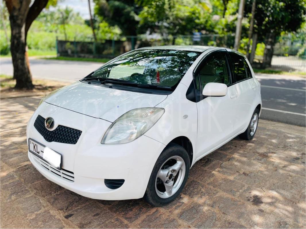 Toyota Vitz 2007 - பயன்படுத்தப்பட்டது கார் sale in Sri Lanka - patpat.lk