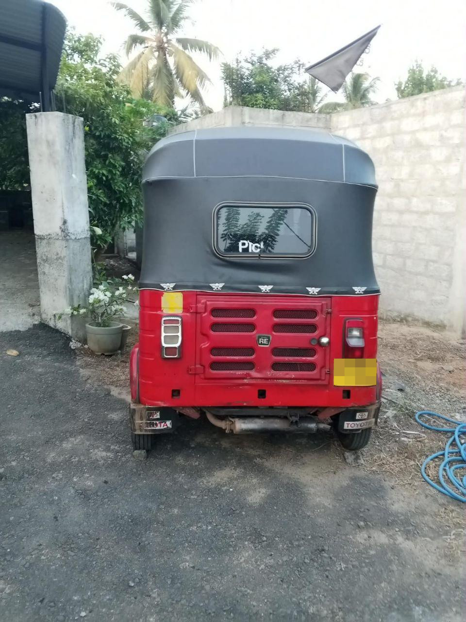 Bajaj Three Wheel 2015 - Used Three wheeler sale in Sri Lanka - patpat.lk