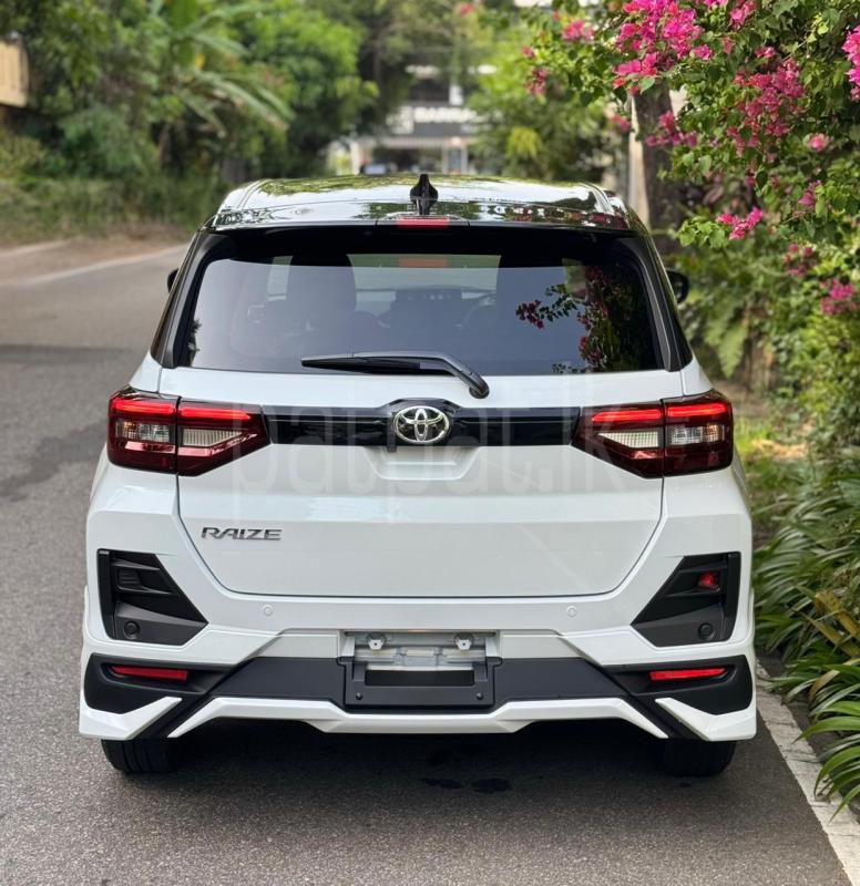 Advertisement image 6