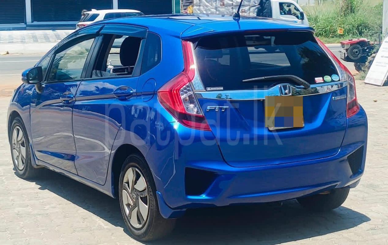 Honda Fit 2013 - භාවිතා කරන ලද කාර් sale in Sri Lanka - patpat.lk