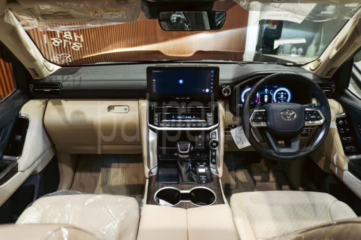 Advertisement image 5