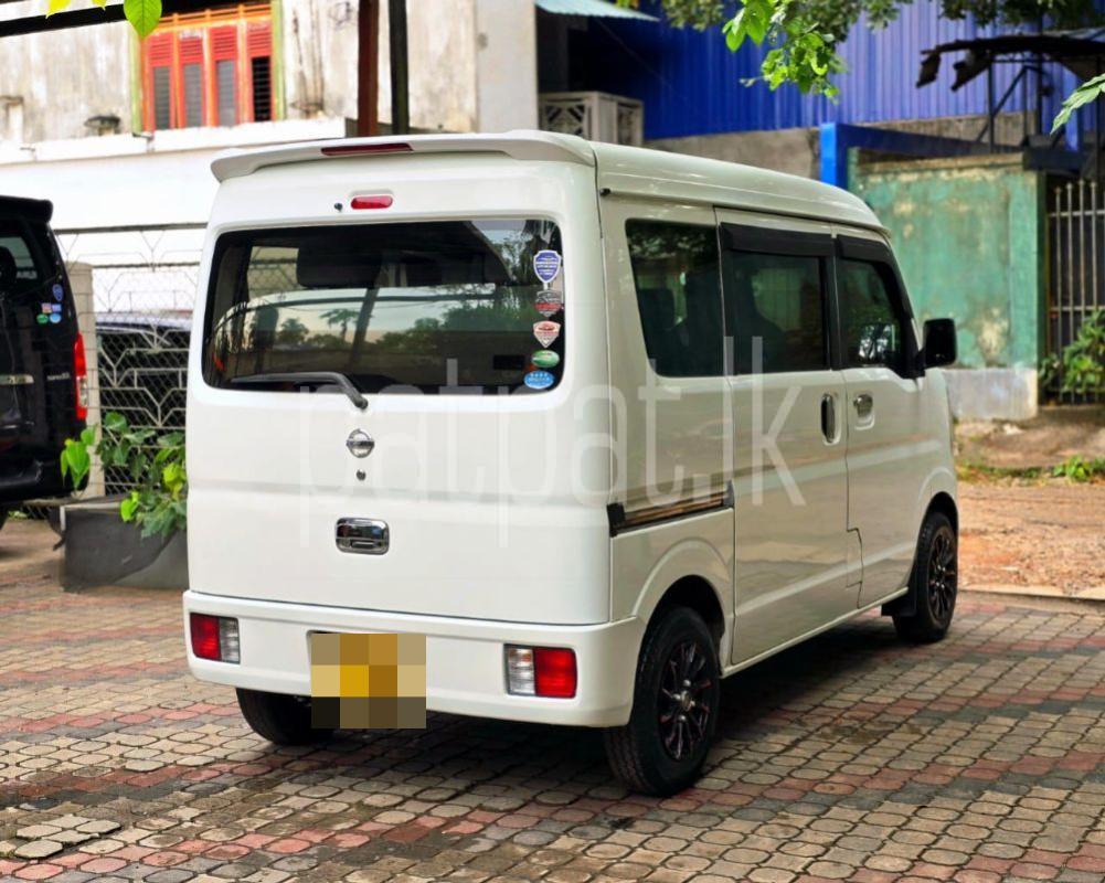 Advertisement image 4