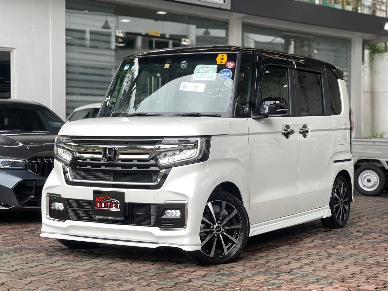 Honda N BOX 2024 ads-image-1