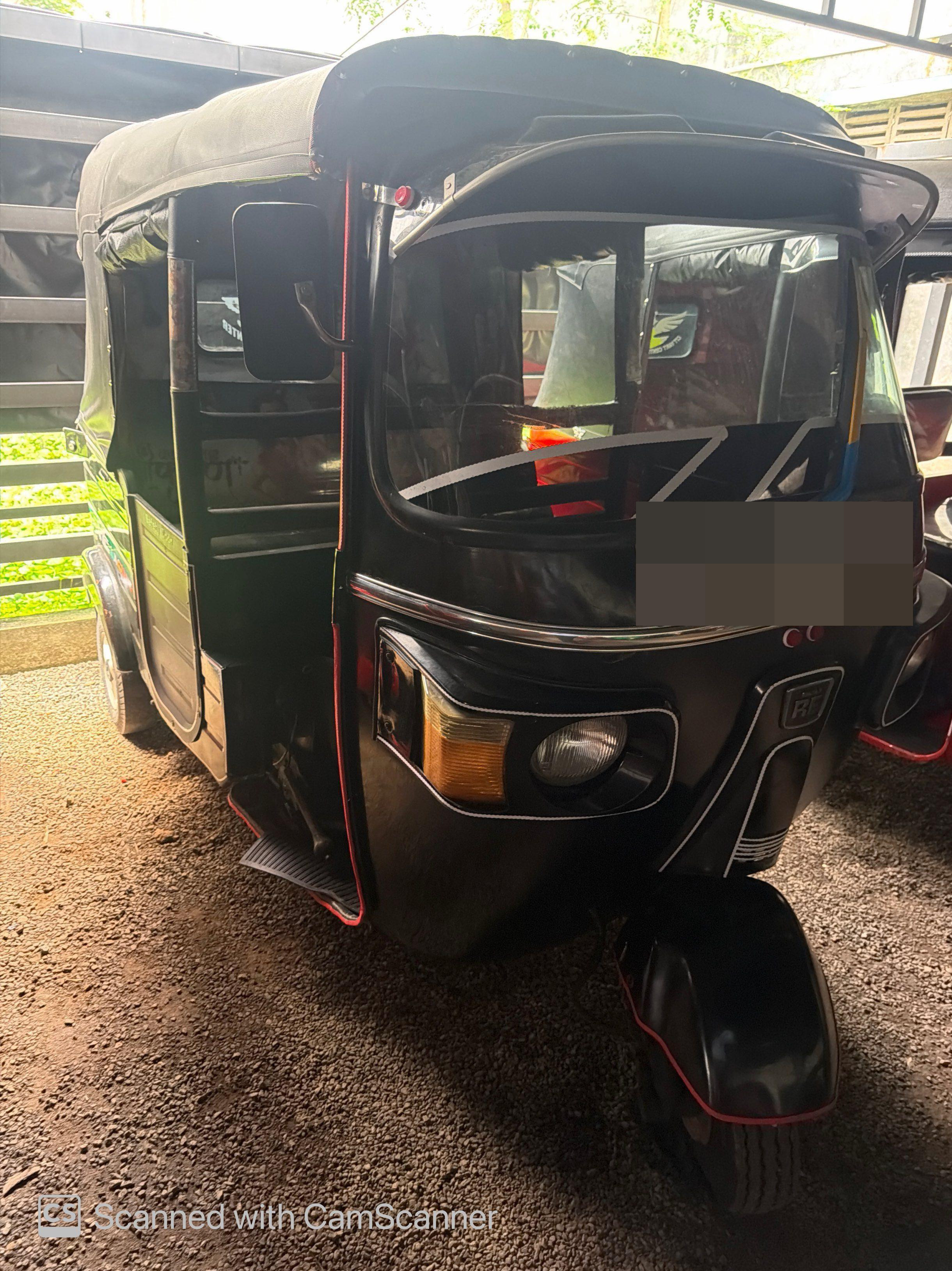 Bajaj 4 stroke 2010 - பயன்படுத்தப்பட்டது முச்சக்கர வண்டி sale in Sri Lanka - patpat.lk