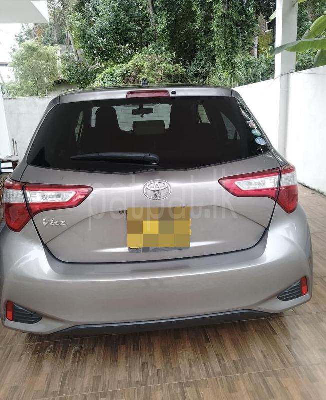 Toyota Vitz 2017 - Used Car sale in Sri Lanka - patpat.lk