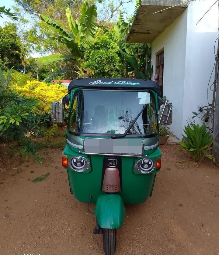 Bajaj 4 stroke 2014 - பயன்படுத்தப்பட்டது முச்சக்கர வண்டி sale in Sri Lanka - patpat.lk