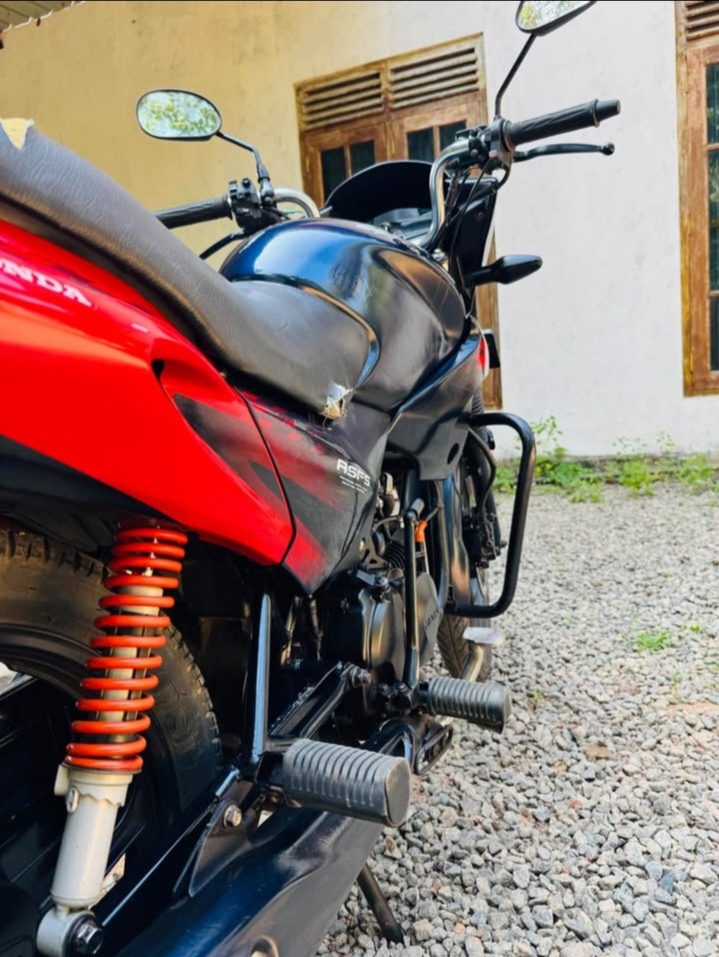 Advertisement image 4