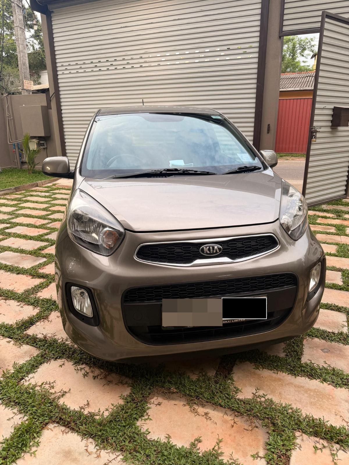 KIA Picanto 2016 - பயன்படுத்தப்பட்டது கார் sale in Sri Lanka - patpat.lk