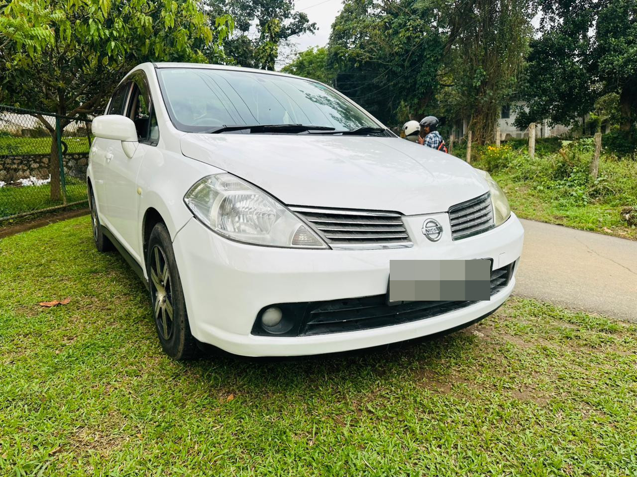 Nissan Tiida 2008 ads-image-1