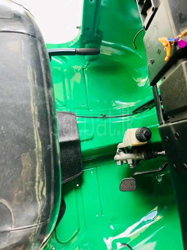 Advertisement image 6