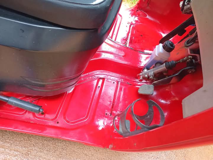 Bajaj 4 stroke 2015 - பயன்படுத்தப்பட்டது முச்சக்கர வண்டி sale in Sri Lanka - patpat.lk