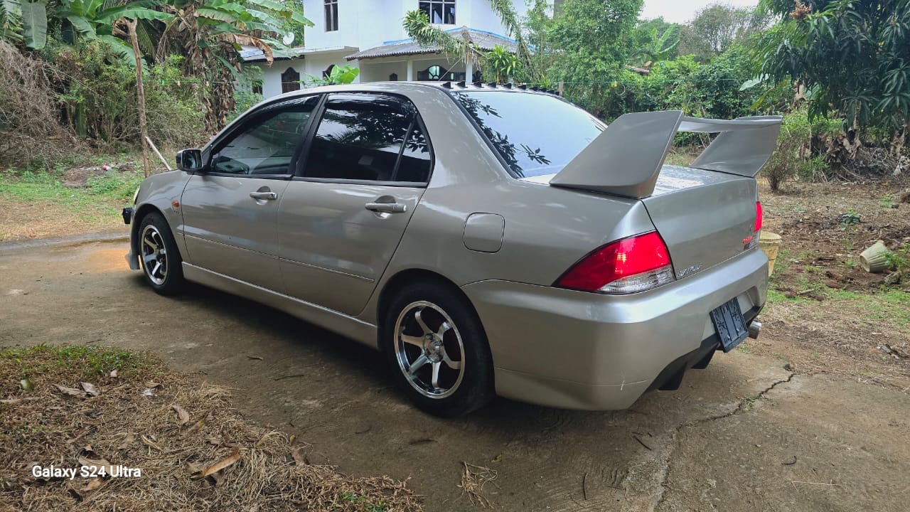 Mitsubishi Lancer 2002 - Used Car sale in Sri Lanka - patpat.lk