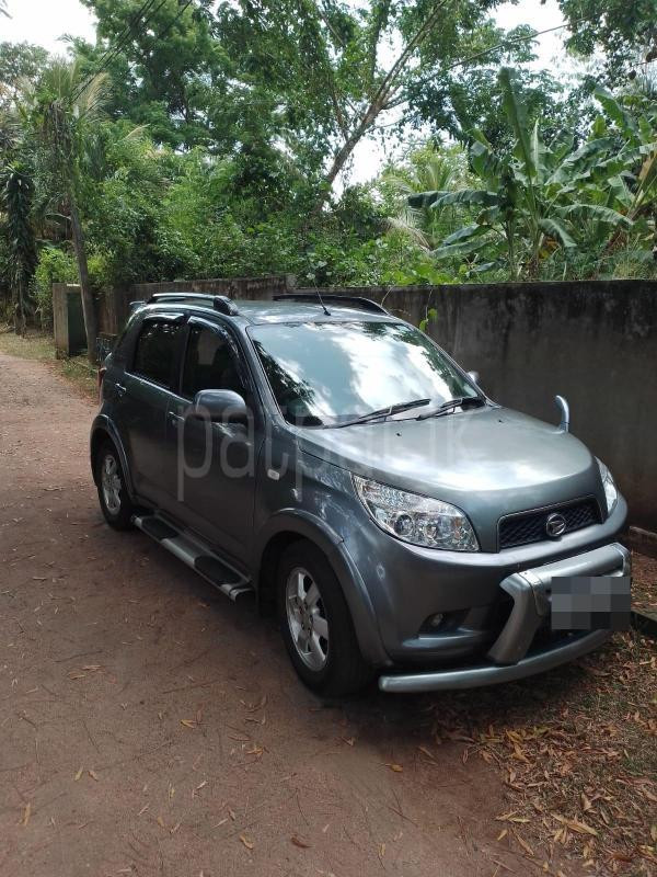 Daihatsu Terios 2007 - பயன்படுத்தப்பட்டது SUV sale in Sri Lanka - patpat.lk