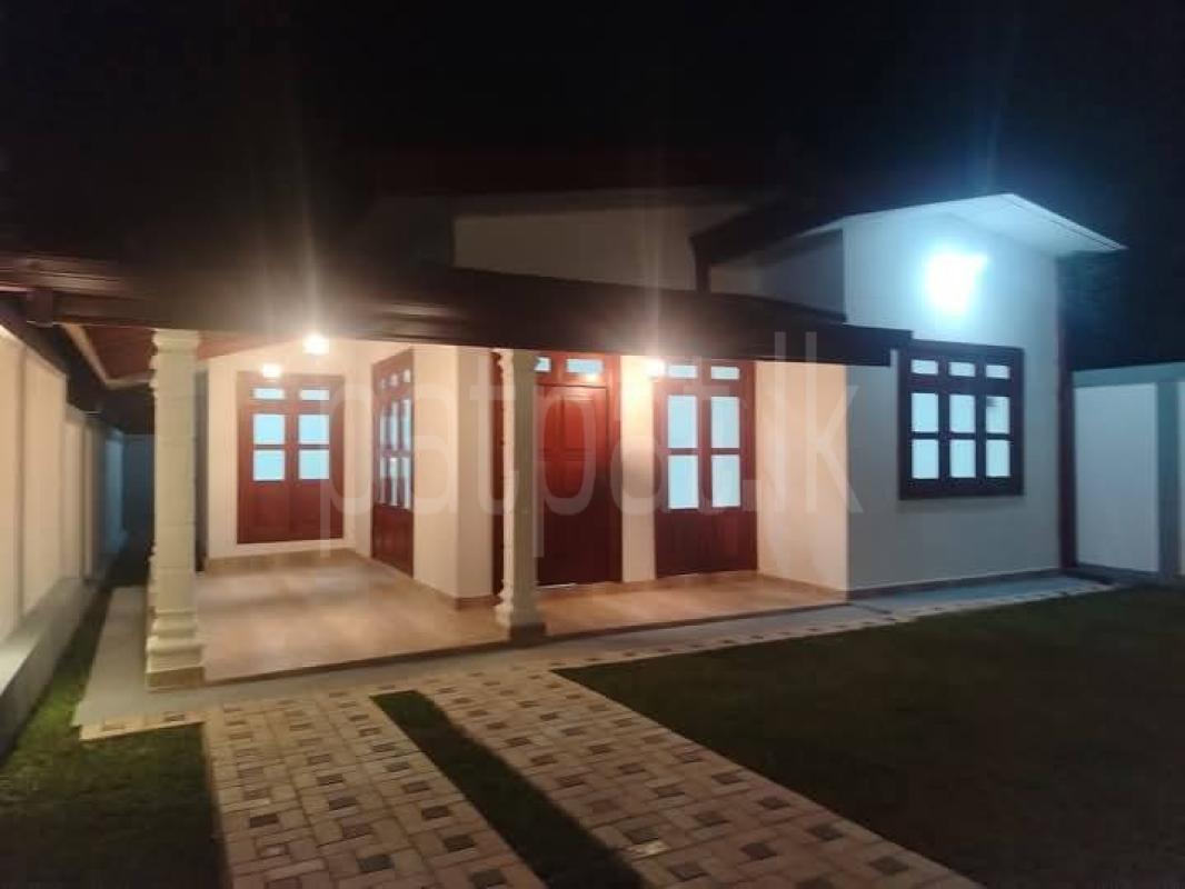 House for Sale in Godagama
