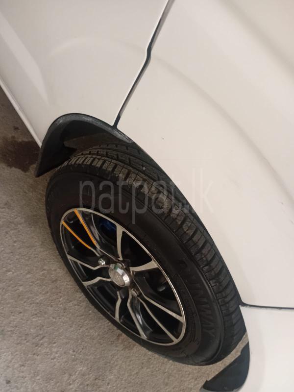 Advertisement image 4