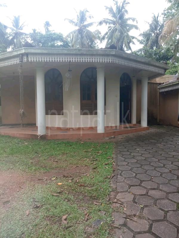 House for Sale in Gampaha ads-image-1