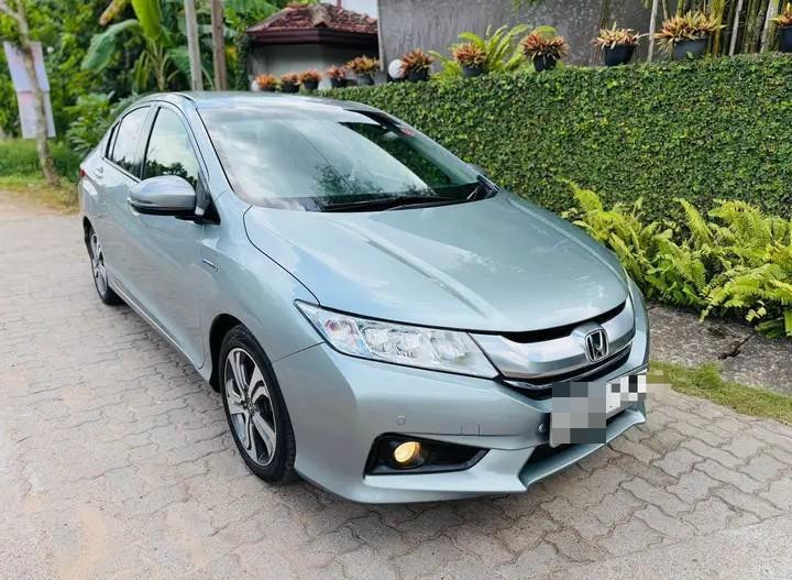 Honda Grace 2015 - Used Car sale in Sri Lanka - patpat.lk