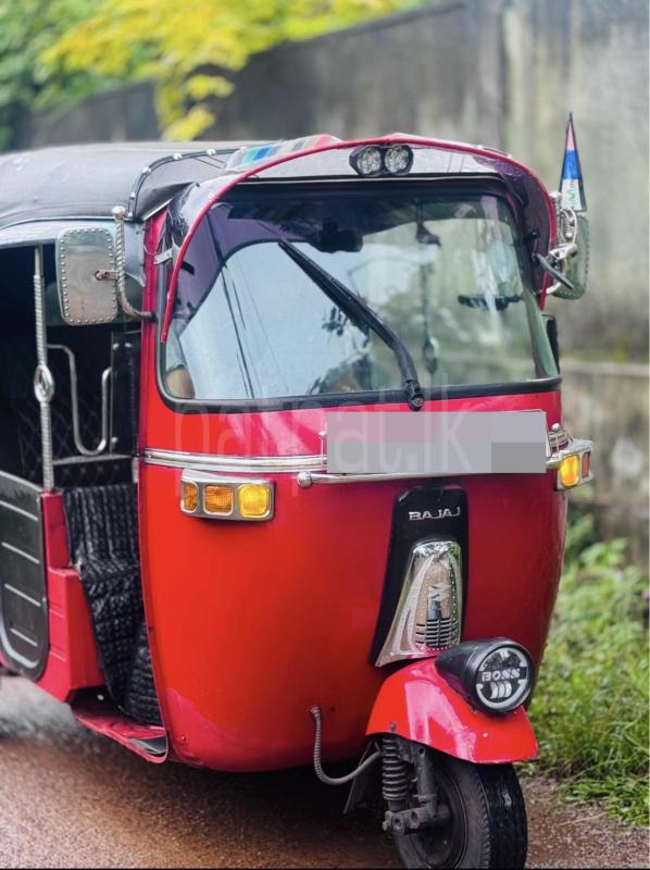 Bajaj 2 stroke 2009 - பயன்படுத்தப்பட்டது முச்சக்கர வண்டி sale in Sri Lanka - patpat.lk
