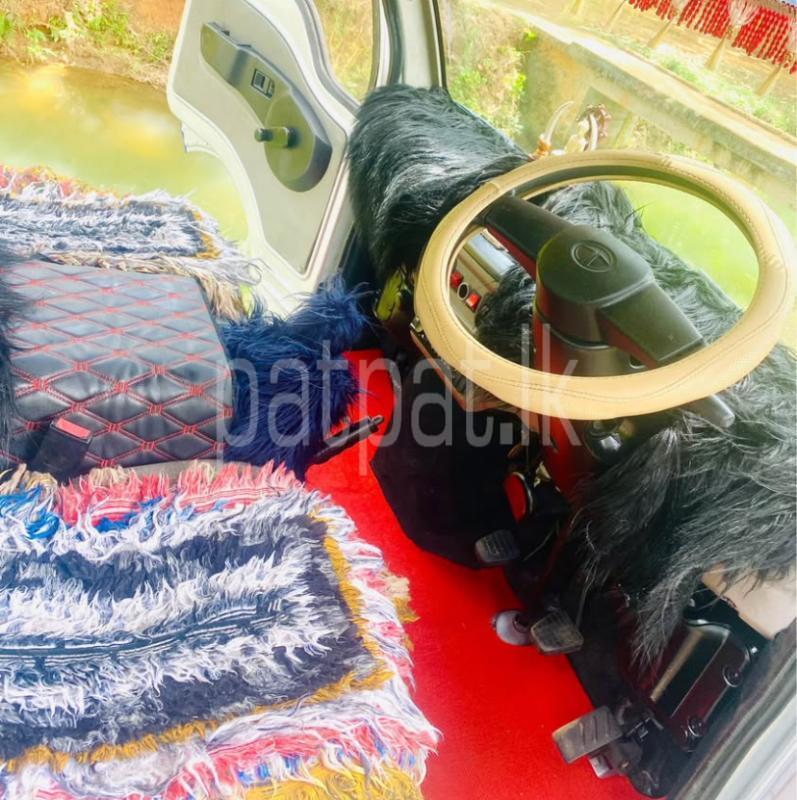 Advertisement image 4