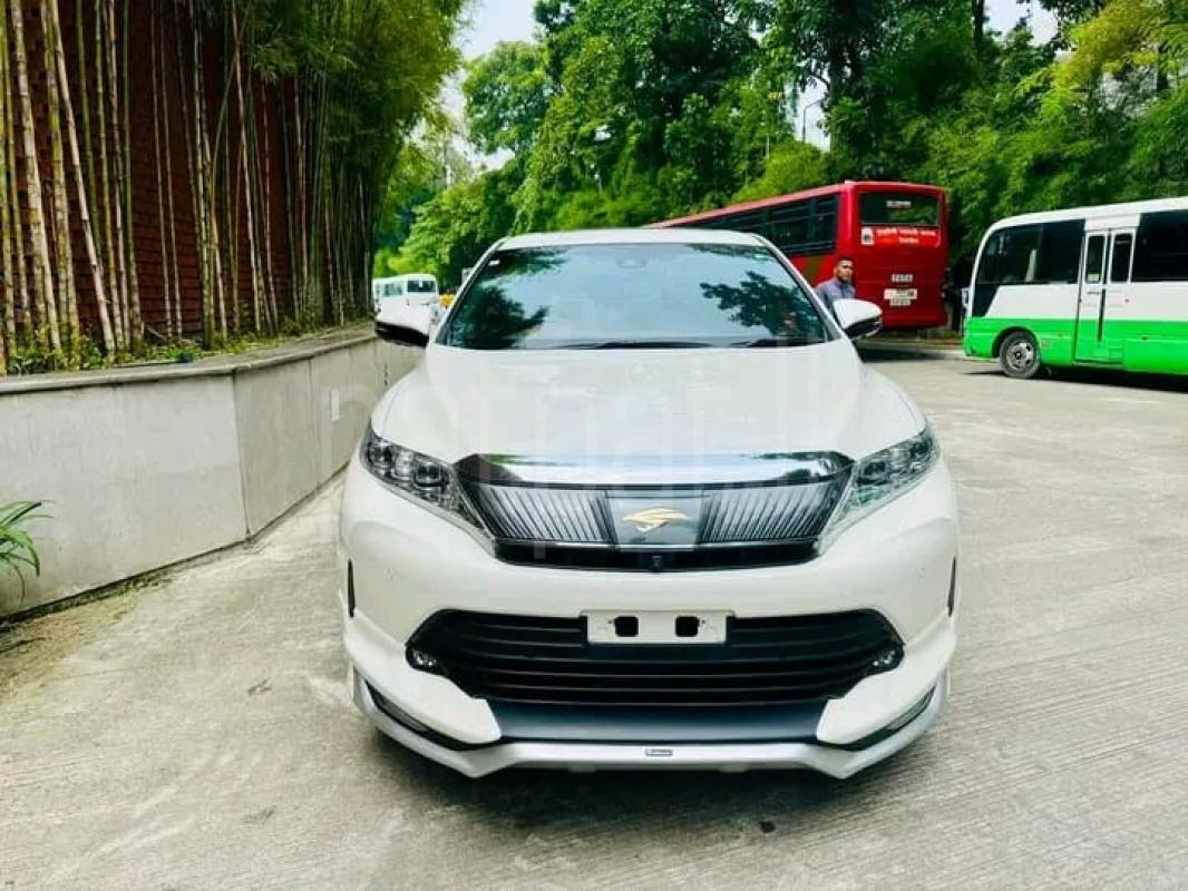 Advertisement image 4