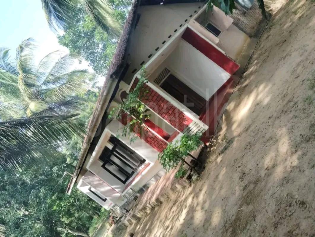 Commercial Land for Sale in Kalugamuwa ads-image-1