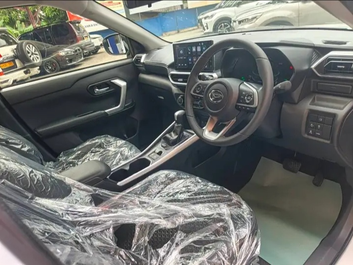 Daihatsu Rocky 2024 - අලුත් SUV රථය sale in Sri Lanka - patpat.lk