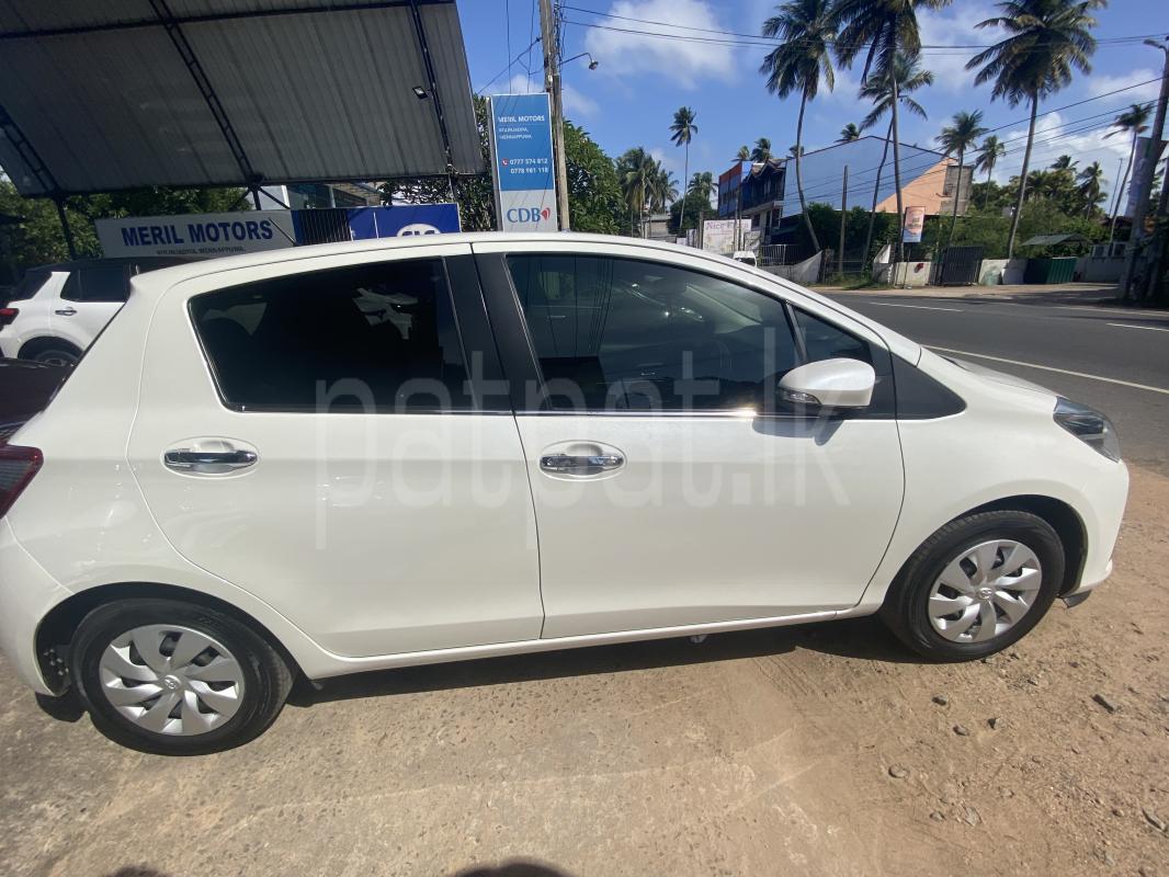 Toyota Vitz 2018 - பயன்படுத்தப்பட்டது கார் sale in Sri Lanka - patpat.lk