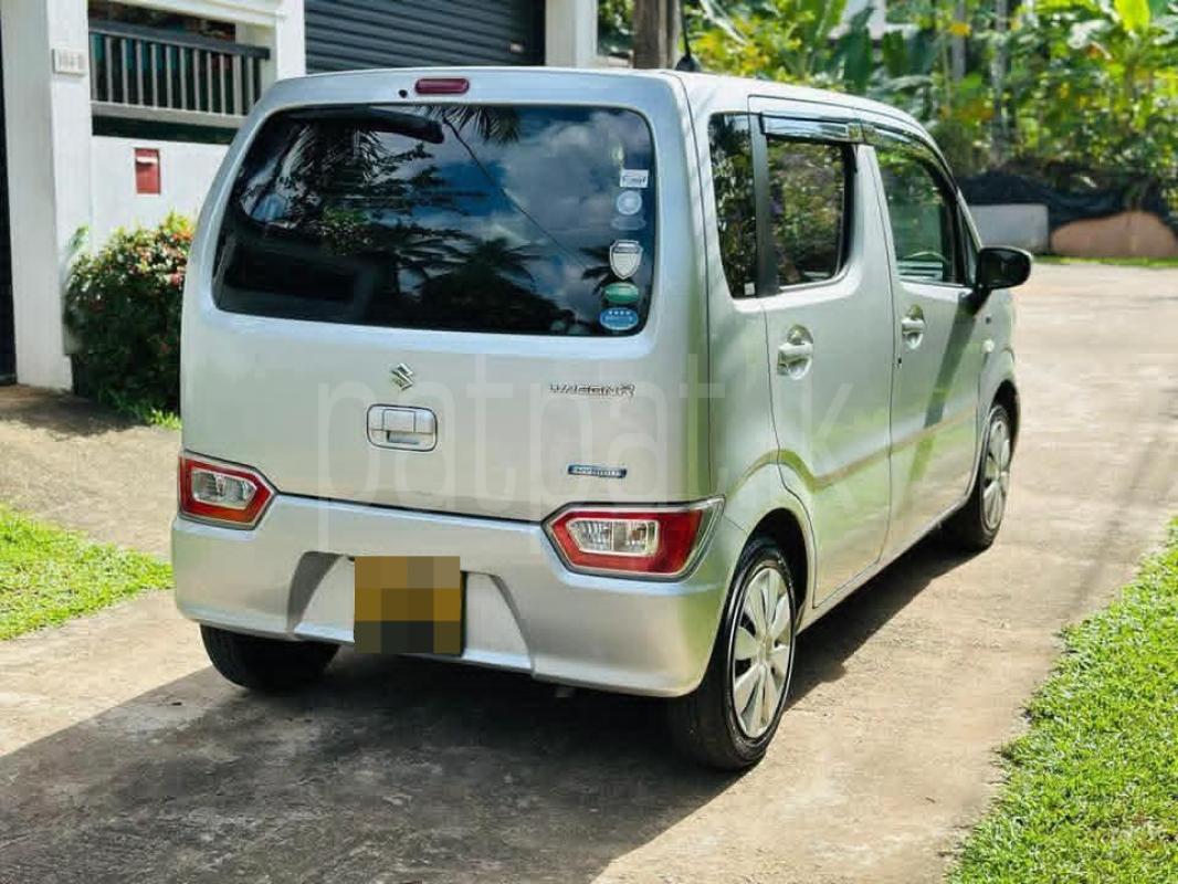 Suzuki Wagon R 2017 - பயன்படுத்தப்பட்டது கார் sale in Sri Lanka - patpat.lk