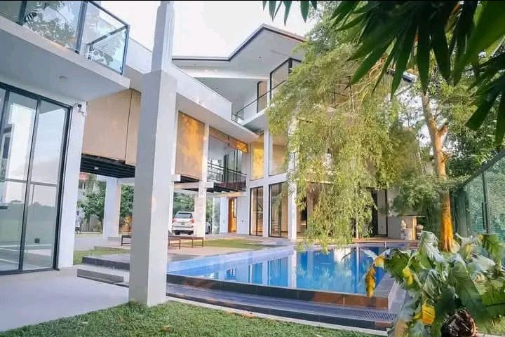 House for Sale in Akuregoda