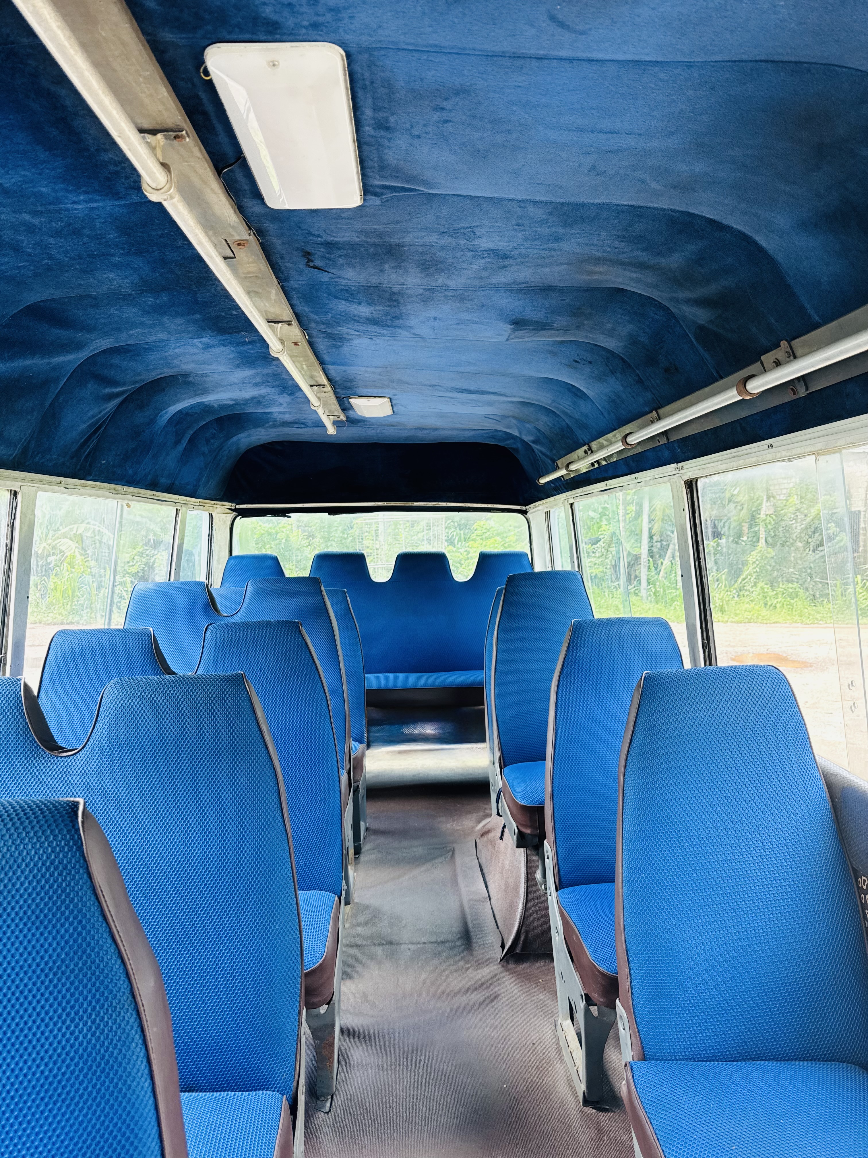 Isuzu Journey 1981 - பயன்படுத்தப்பட்டது பஸ் sale in Sri Lanka - patpat.lk